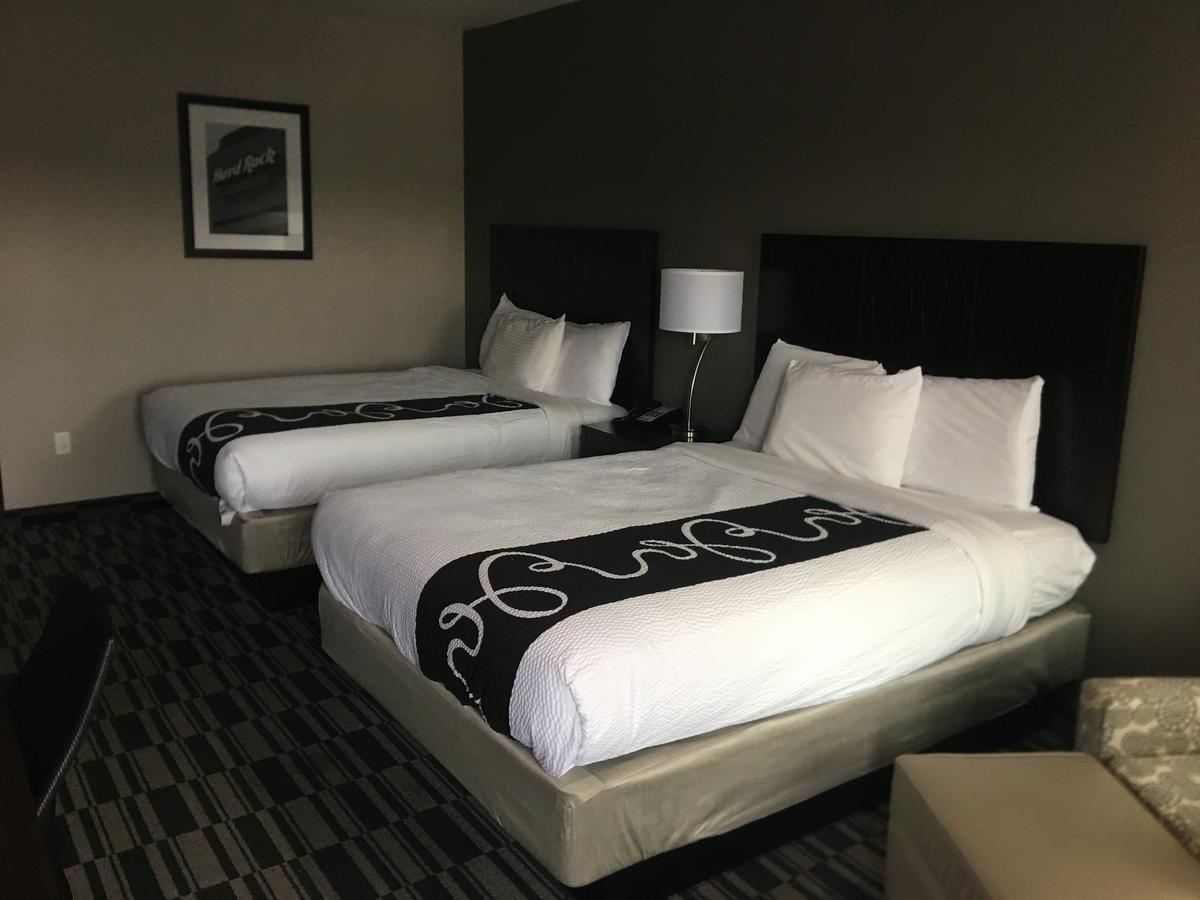 Catoosa Inn & Suites Ngoại thất bức ảnh