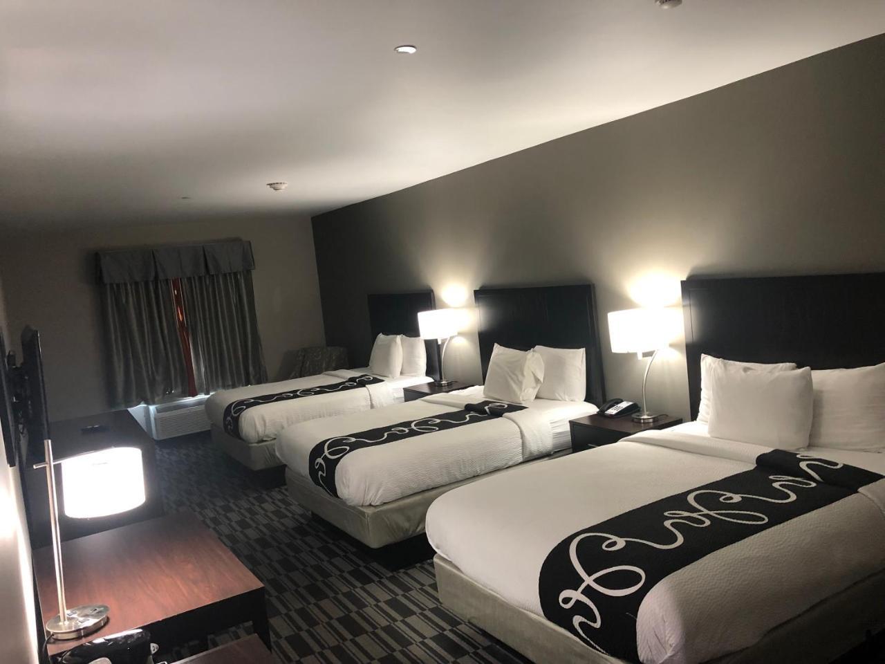 Catoosa Inn & Suites Ngoại thất bức ảnh