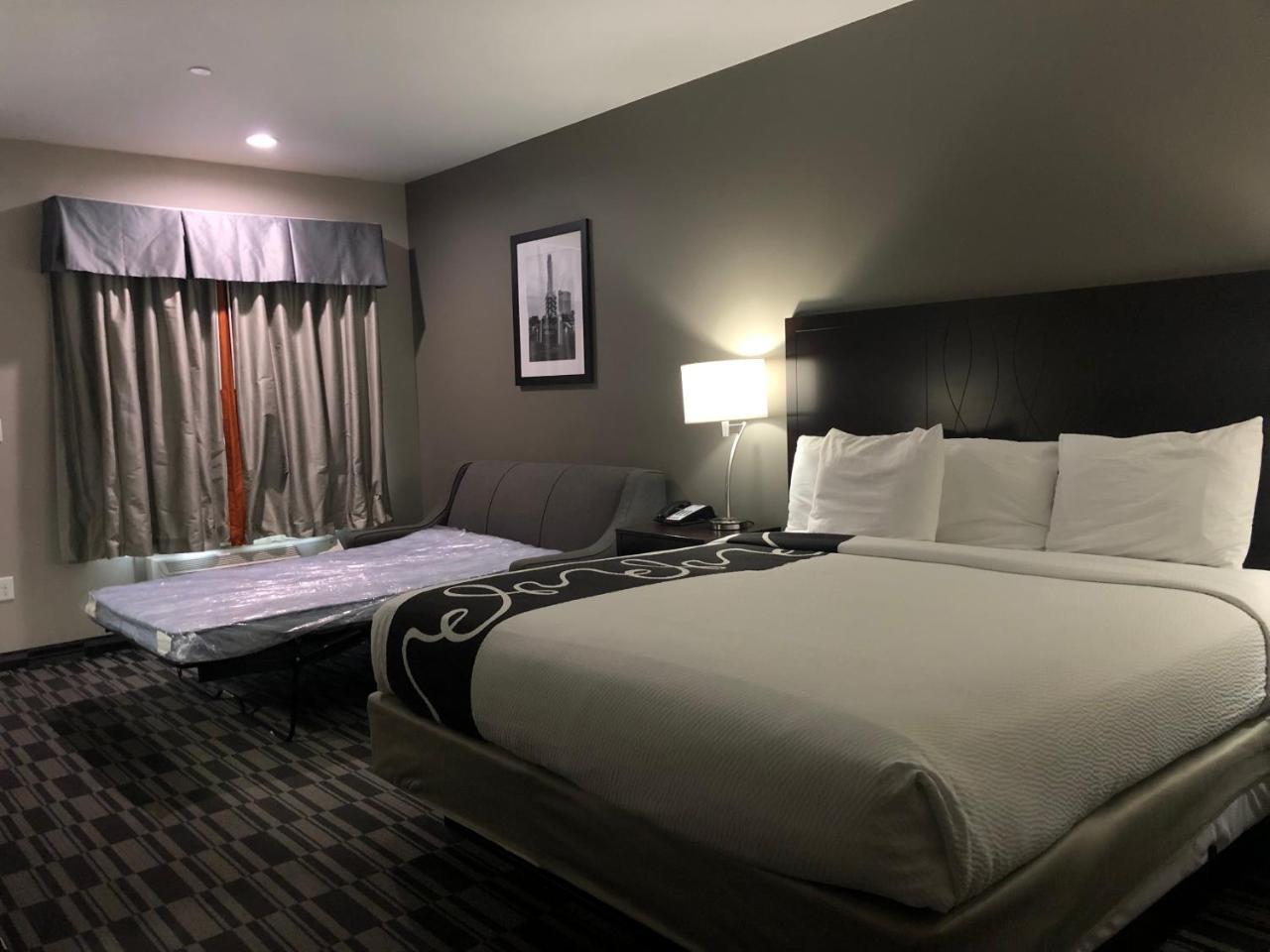 Catoosa Inn & Suites Ngoại thất bức ảnh