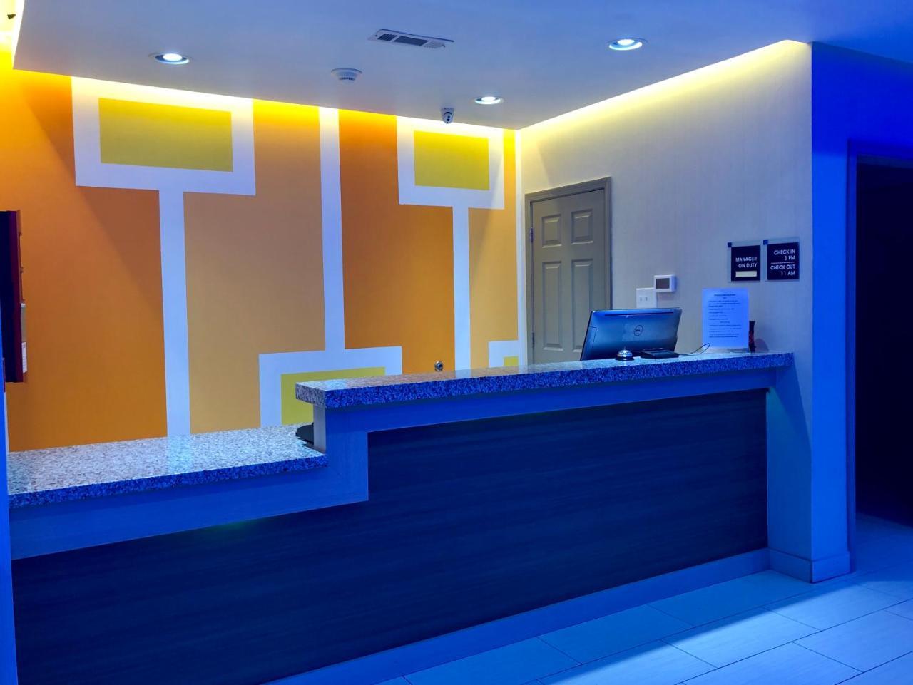 Catoosa Inn & Suites Ngoại thất bức ảnh